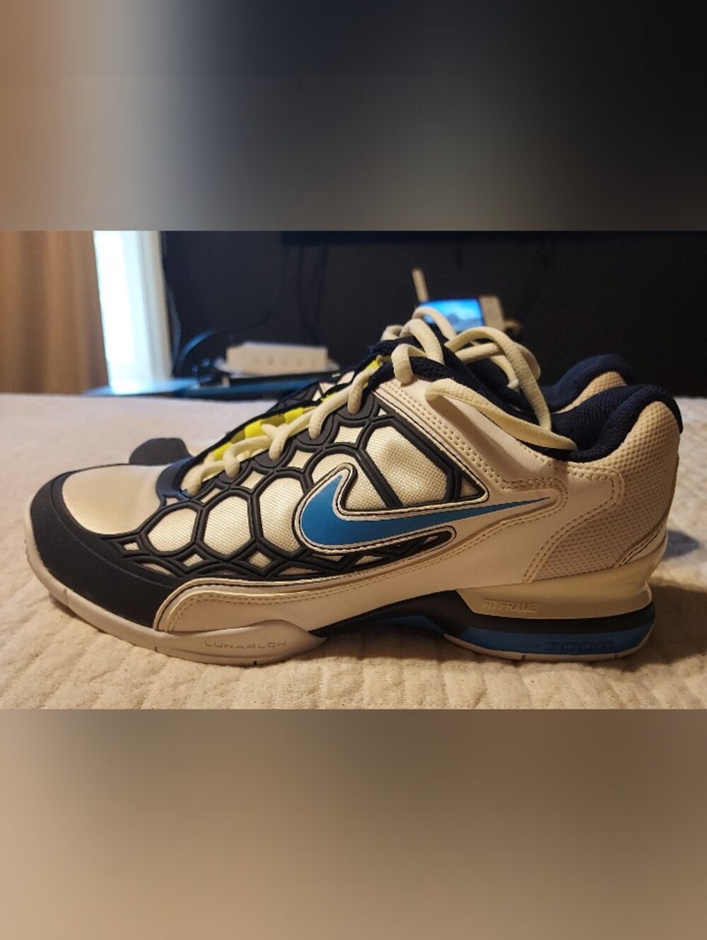 Nike Zoom Breathe 2K12 Womens Tennis Shoes Size 7.5 White Navy Blue 518294-144